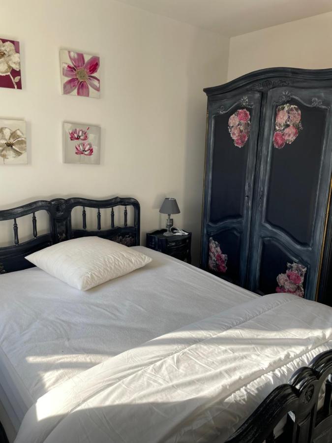 Gîte des Brimbelles La Neuveville-Devant-Lepanges Extérieur photo