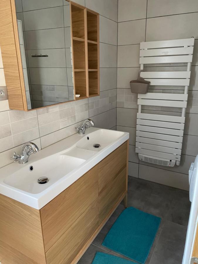 Gîte des Brimbelles La Neuveville-Devant-Lepanges Extérieur photo